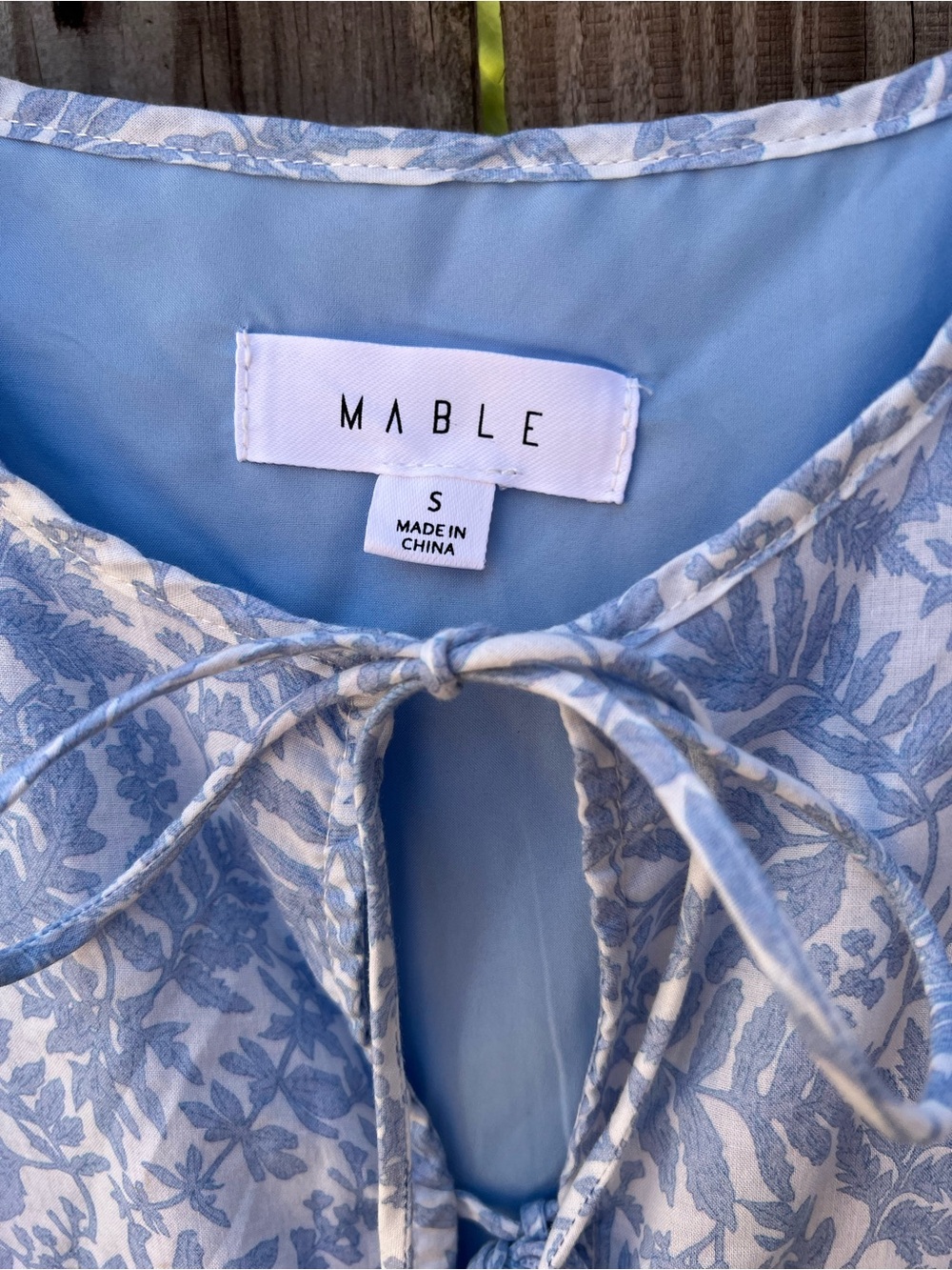 👗Mable Light Blue Floral Tie-Front Midi Dress - Picture 6 of 10